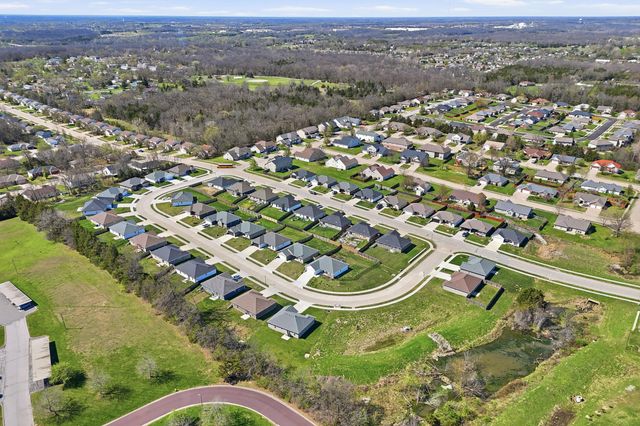 5535 SWEETGUM CIR, Columbia, MO 65202