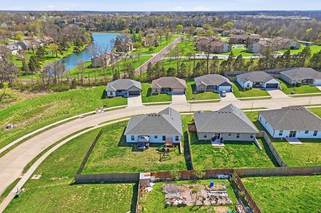 5535 SWEETGUM CIR, Columbia, MO 65202