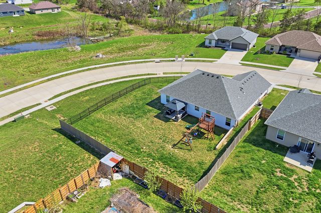 5535 SWEETGUM CIR, Columbia, MO 65202