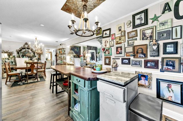 90 Jones Drive, Freeport, FL 32439