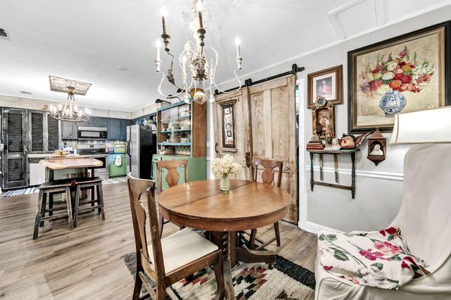 90 Jones Drive, Freeport, FL 32439