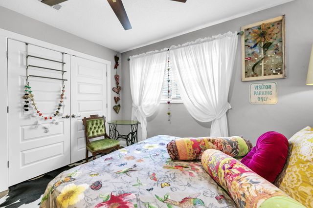 90 Jones Drive, Freeport, FL 32439