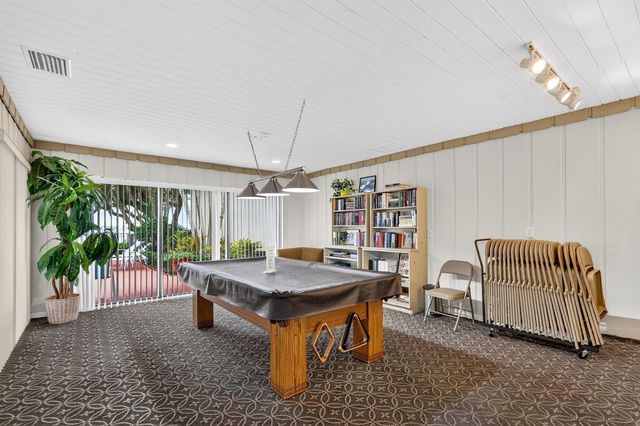 624 SW St Lucie Crescent 208, Stuart, FL 34994
