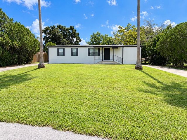 4808 ROLLINGLEN LOOP W, Lakeland, FL 33810