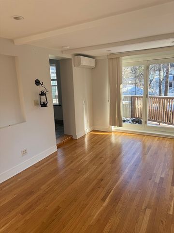 6 School St 6, Milton, MA 02186