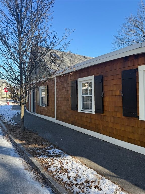 6 School St 6, Milton, MA 02186