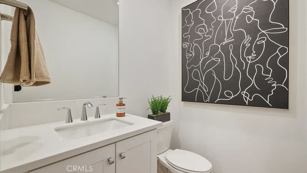 Image 10 of property listing at 1978 Lupine Terrace, Montebello, CA 90640