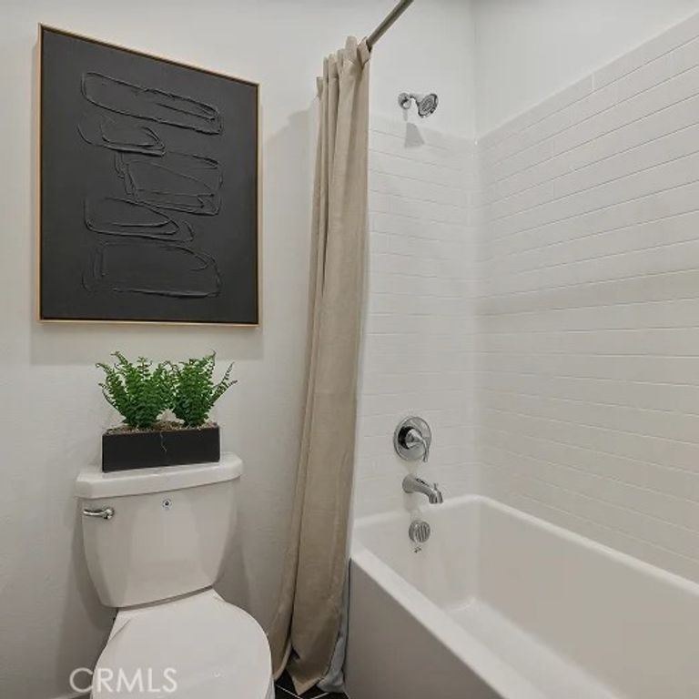 Image 18 of property listing at 1978 Lupine Terrace, Montebello, CA 90640