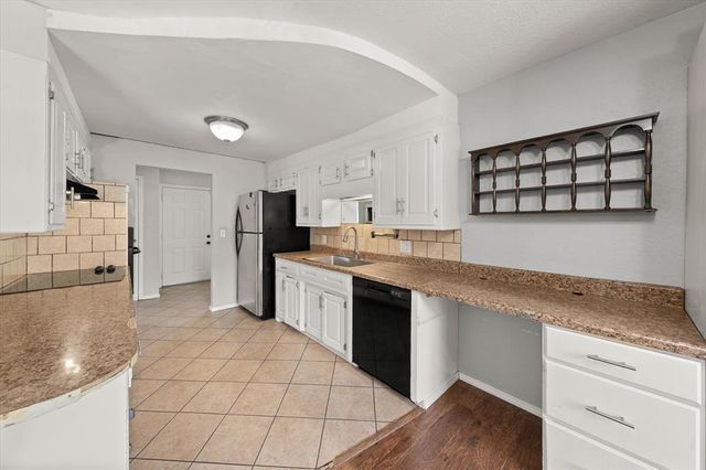 2232 Laneway Drive, Oklahoma City, OK 73159