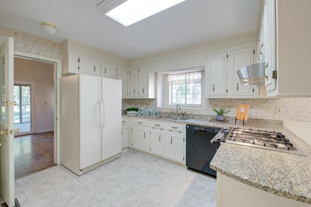 69 Jawol Drive, Charleston, SC 29414