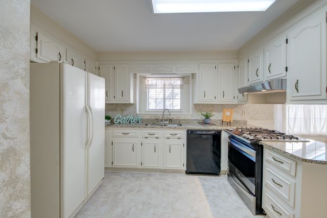69 Jawol Drive, Charleston, SC 29414