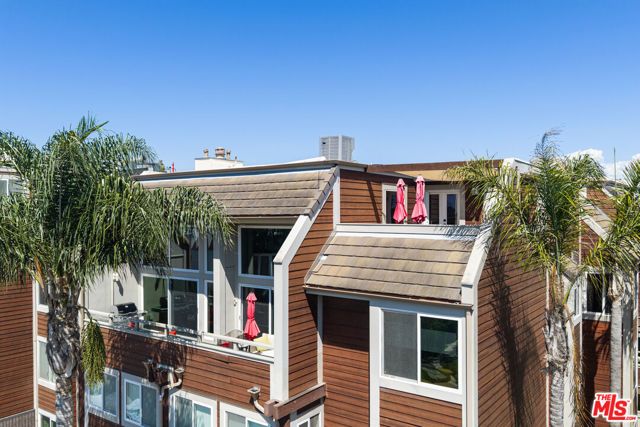 4200 Via Dolce 328, Los Angeles, CA 90292
