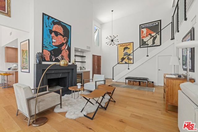 4200 Via Dolce 328, Los Angeles, CA 90292