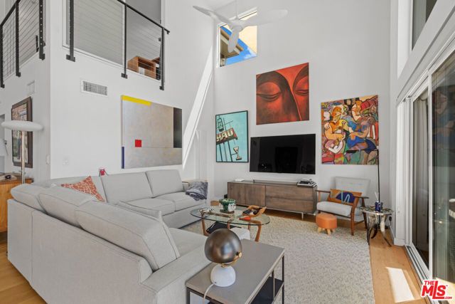 4200 Via Dolce 328, Los Angeles, CA 90292