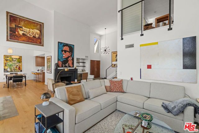 4200 Via Dolce 328, Los Angeles, CA 90292