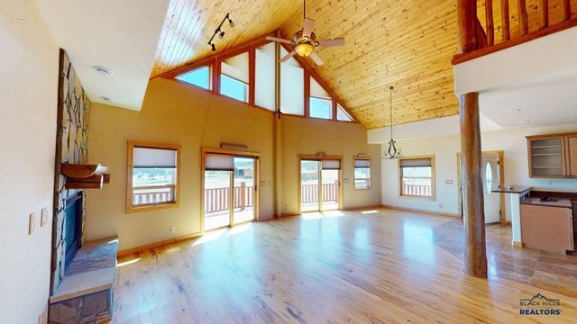 23402 MINERAL LANE, Hill City, SD 57745
