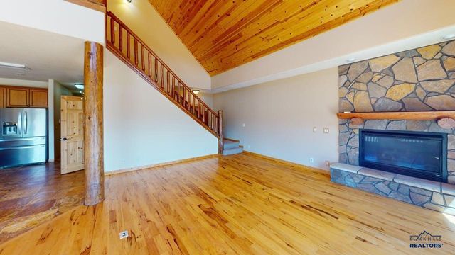 23402 MINERAL LANE, Hill City, SD 57745
