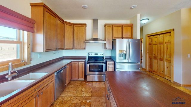 23402 MINERAL LANE, Hill City, SD 57745