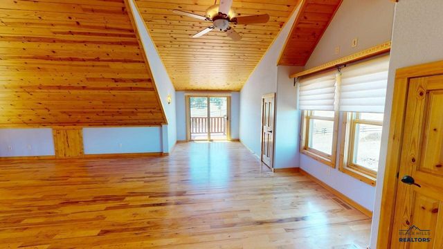 23402 MINERAL LANE, Hill City, SD 57745