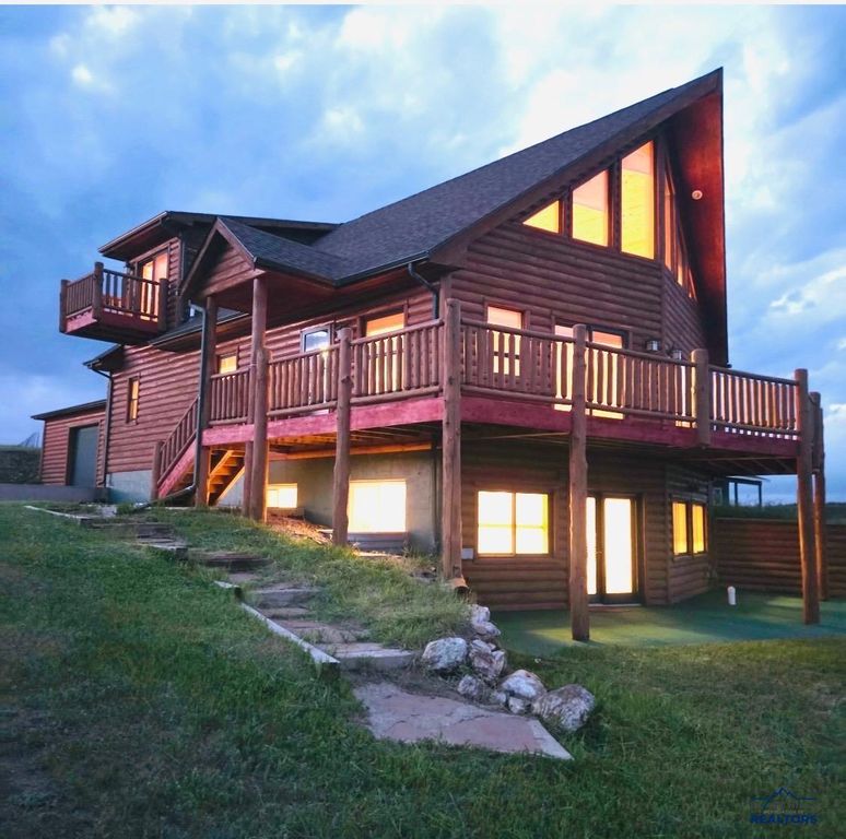 23402 MINERAL LANE, Hill City, SD 57745