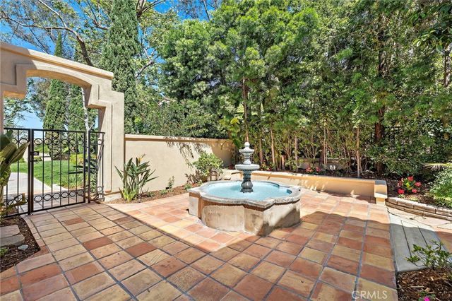 30 Villamoura, Laguna Niguel, CA 92677