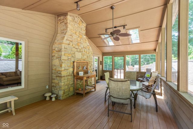 3750 S Whitehorse Road, Nashville, IN 47448