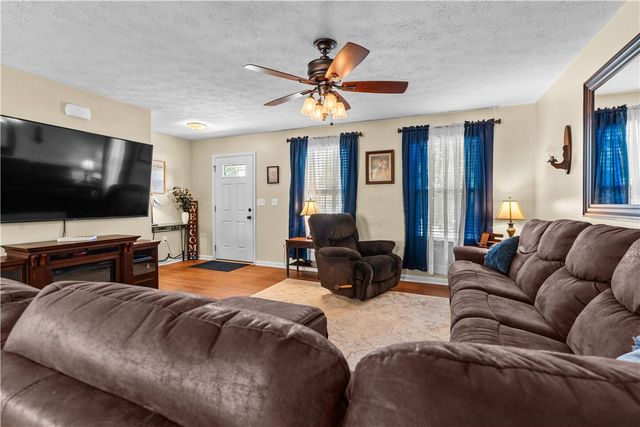 1120 Shannon Lane, Xenia, OH 45385
