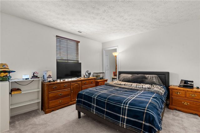 1120 Shannon Lane, Xenia, OH 45385