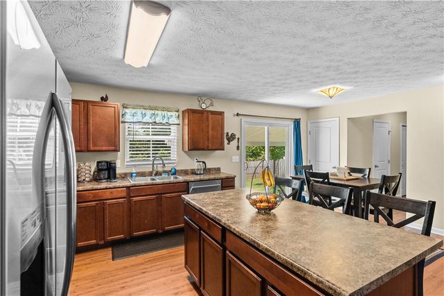 1120 Shannon Lane, Xenia, OH 45385