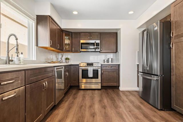 1317 S Pacific Street, Oceanside, CA 92054