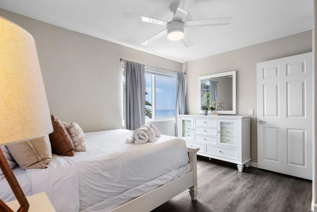 1317 S Pacific Street, Oceanside, CA 92054