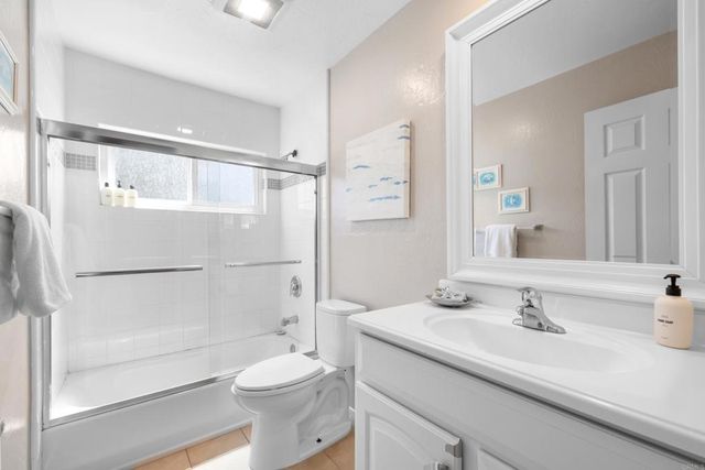 1317 S Pacific Street, Oceanside, CA 92054