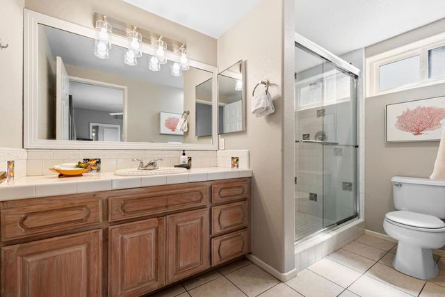 1317 S Pacific Street, Oceanside, CA 92054