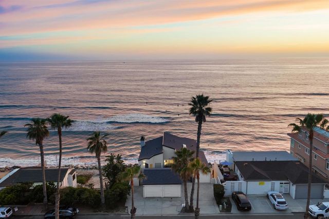 1317 S Pacific Street, Oceanside, CA 92054