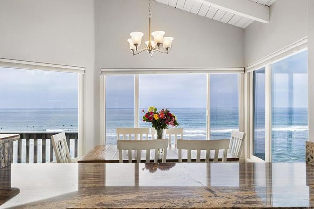 1317 S Pacific Street, Oceanside, CA 92054