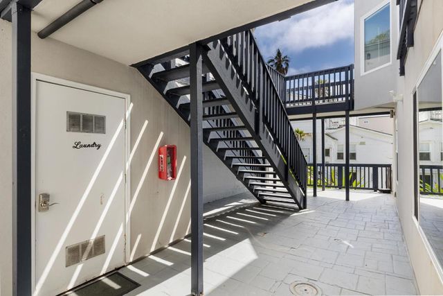 1317 S Pacific Street, Oceanside, CA 92054