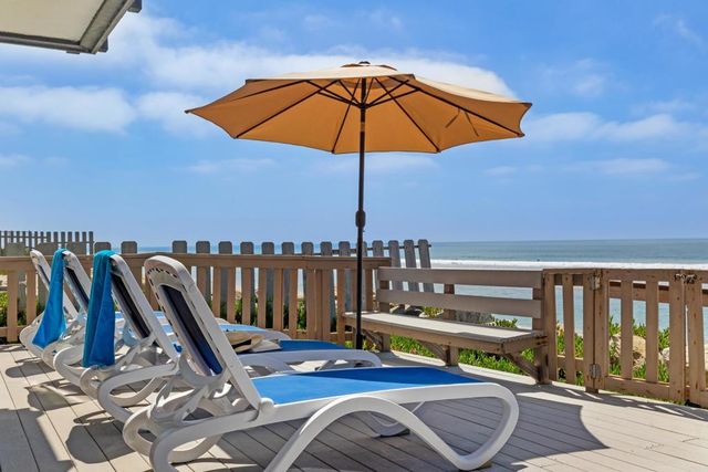 1317 S Pacific Street, Oceanside, CA 92054