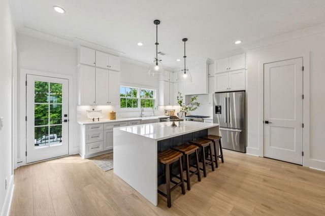 345 Sugarview Road, Sugar Hill, GA 30518