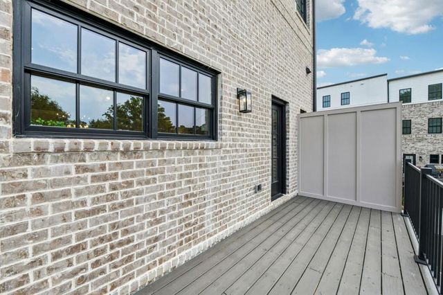 345 Sugarview Road, Sugar Hill, GA 30518