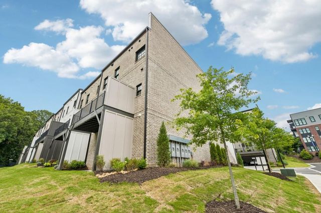 345 Sugarview Road, Sugar Hill, GA 30518