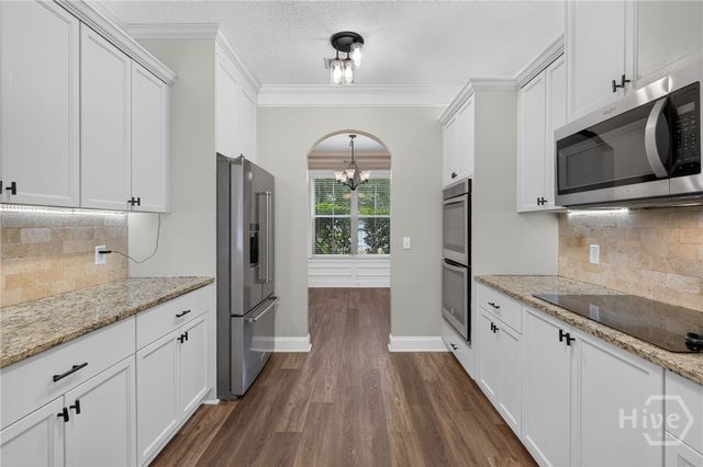110 Vintage Drive, Guyton, GA 31312
