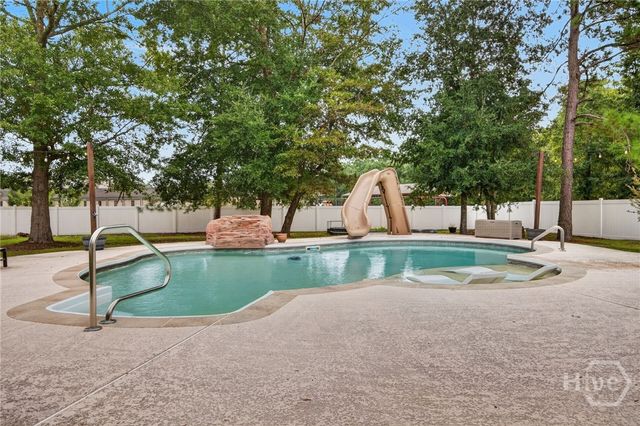 110 Vintage Drive, Guyton, GA 31312