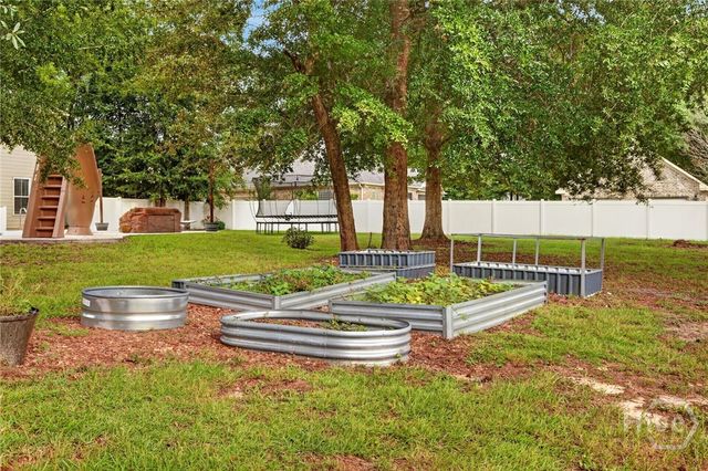 110 Vintage Drive, Guyton, GA 31312