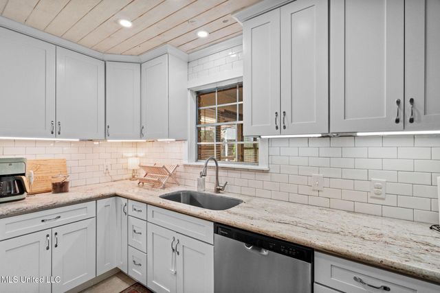 105 Eugene Drive, Gulfport, MS 39503