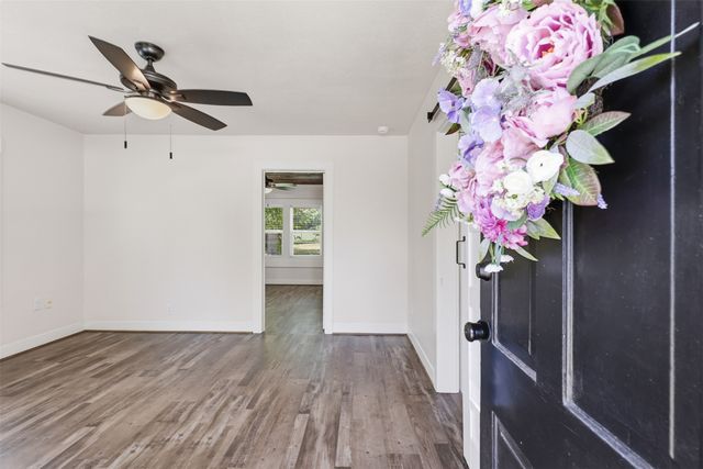 707 W Water Street, Weatherford, TX 76086
