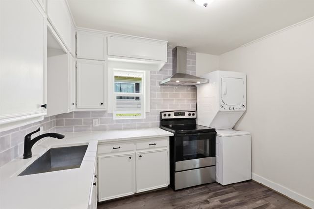707 W Water Street, Weatherford, TX 76086