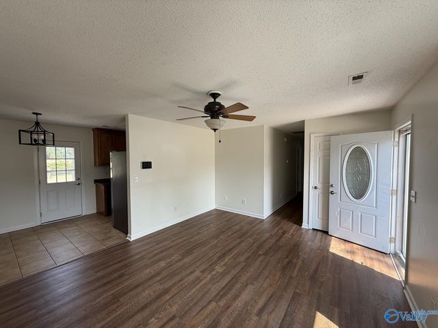 1551 Ready Section Road, Hazel Green, AL 35750
