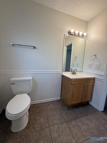 1551 Ready Section Road, Hazel Green, AL 35750