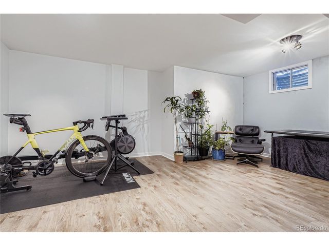 382 Gladiola St, Golden, CO 80401