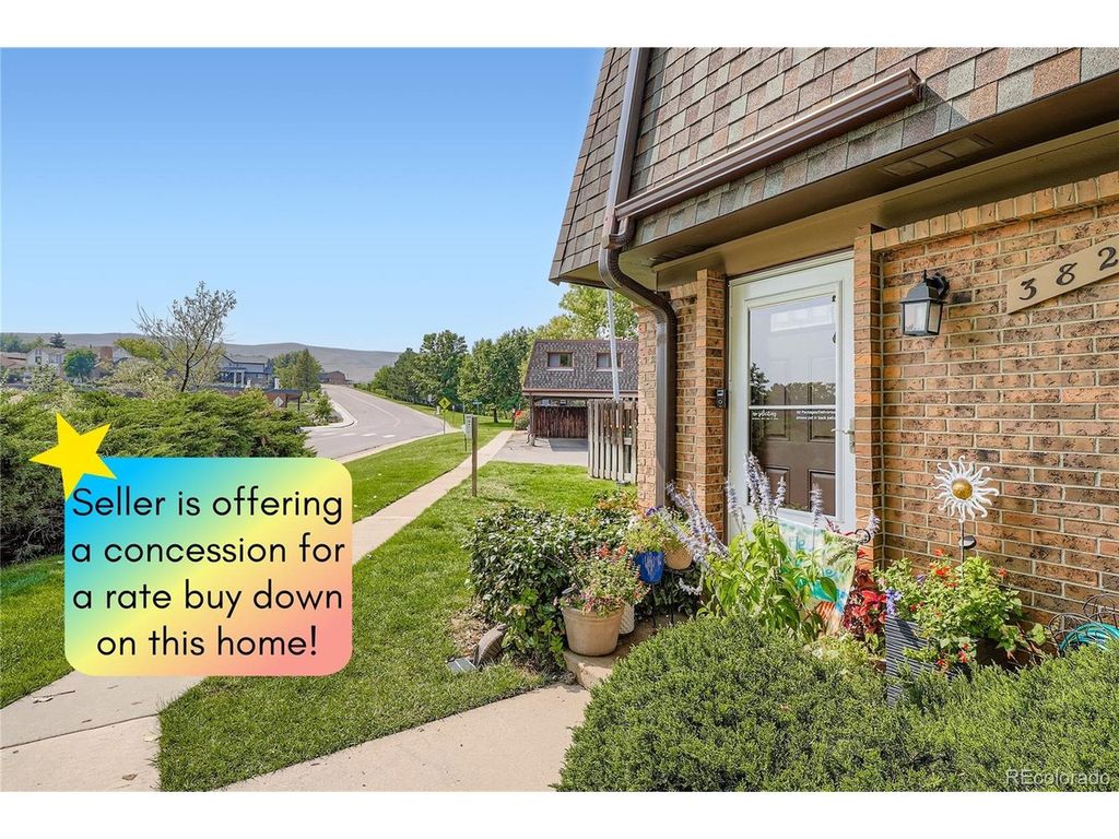 382 Gladiola St, Golden, CO 80401